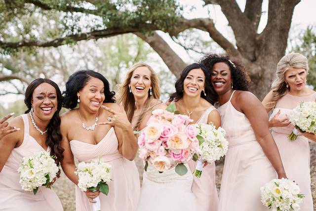 Bride and bridesmaids - Premiere Weddings