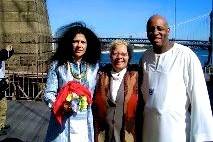 Rev Zenobia's destination wedding in New York - the ceremony was performed ON THE BROOKLYN BRIDGE!