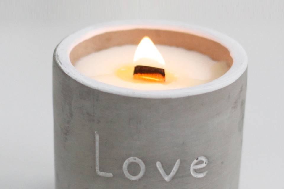 Concrete wooden wick candle