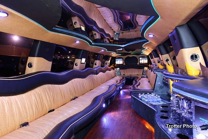 Global Quality Charter Bus and Limo Rent