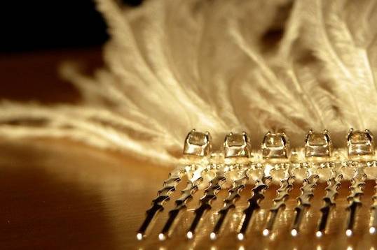 Ostrich Feather & Rhinestone Hair Comb