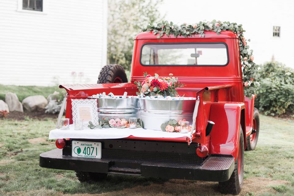 Red truck or bar?