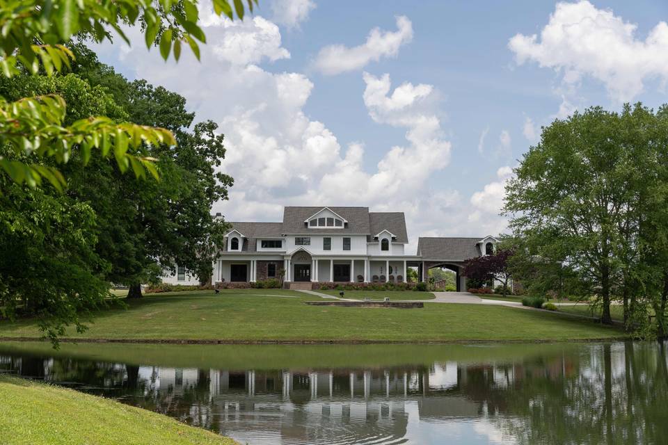The Pond overlooking the Chape