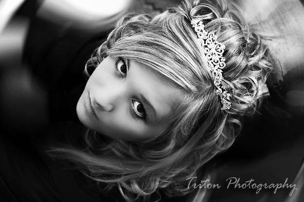 Bride getting ready. Photography and hair made by Triton Photography ( Marianna Sayko)