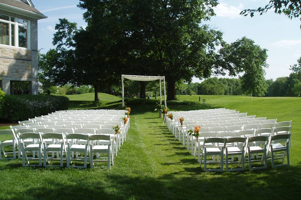 Outdoor wedding venue