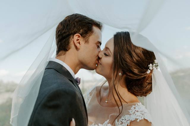Ashley Olafsson Photography