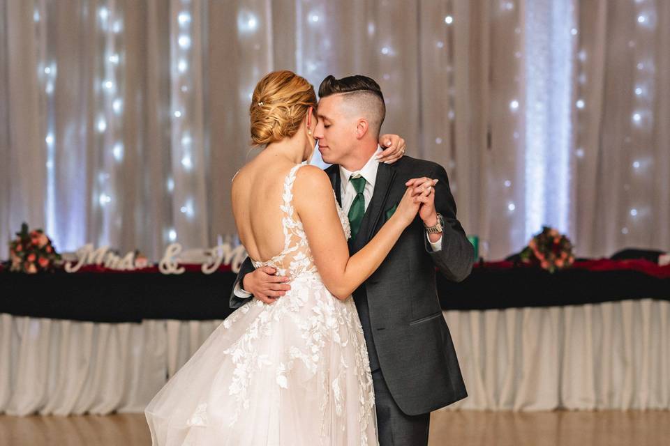 Adorable first dance