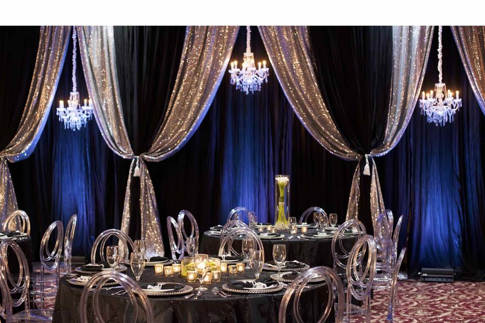 Fabric Backdrop w/Chandeliers