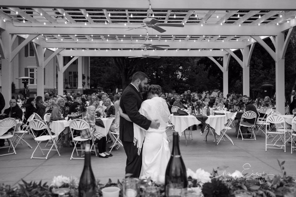 Intimate first dance