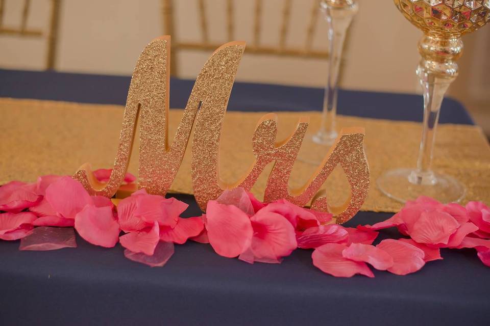 Bridal table signage