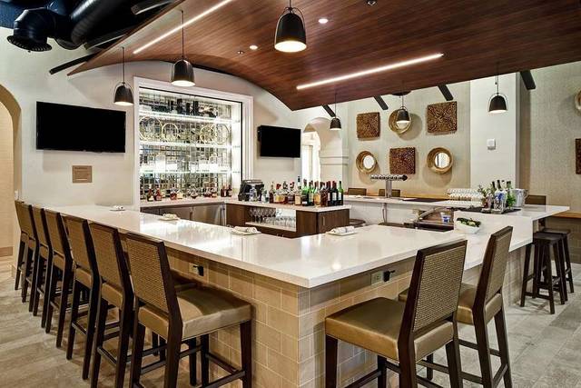 Taste Bar Lounge