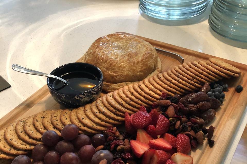 Baked brie board