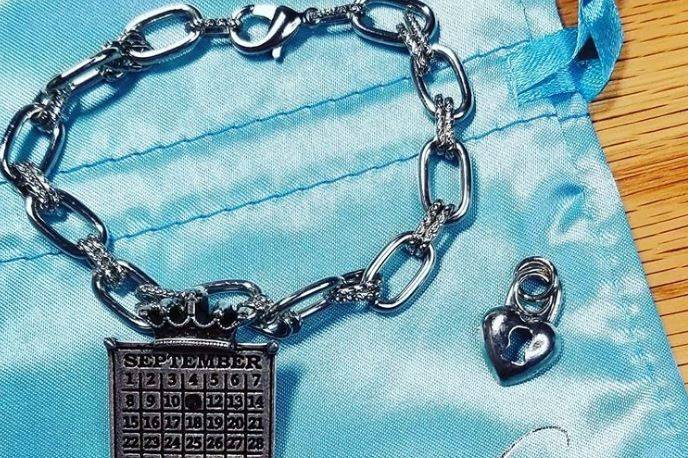 Beautiful satin gift bag with bracelet