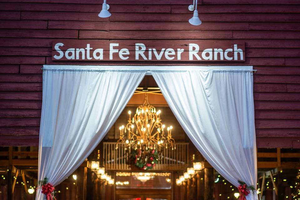 Christmas Barn Front