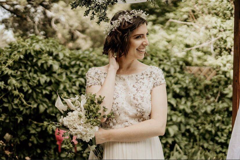 Bridal makeup for bride