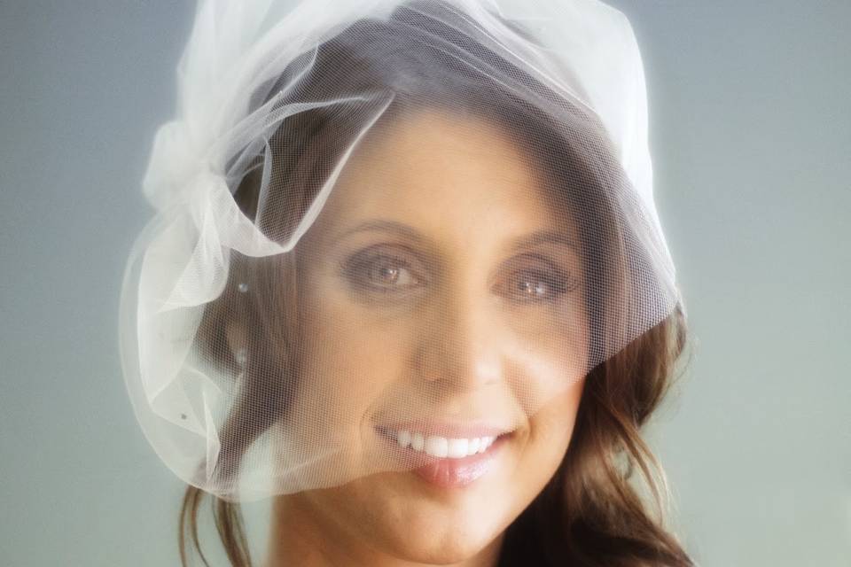 Ami Vivesa G Glamour