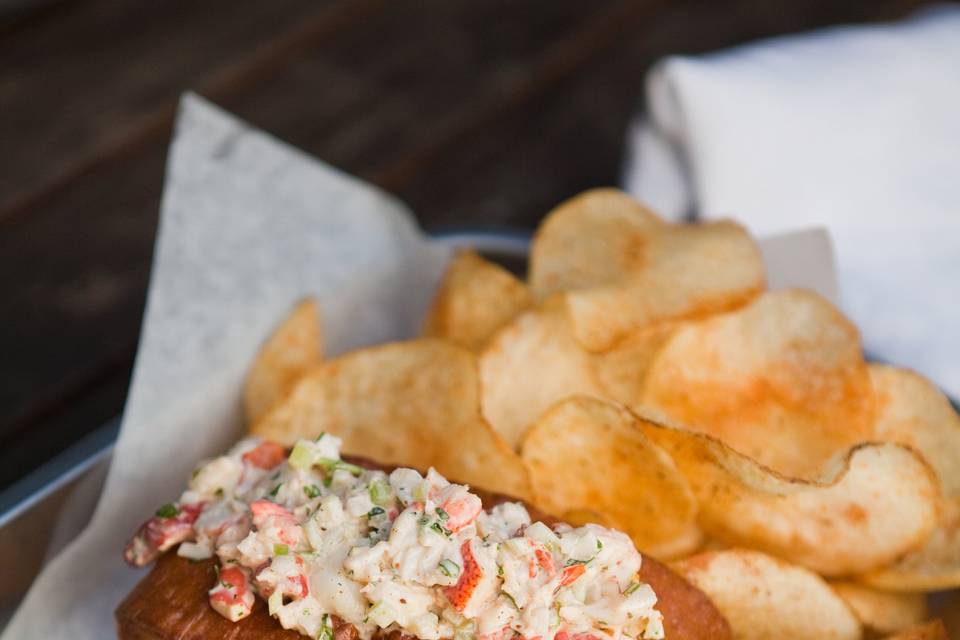 Lobster roll