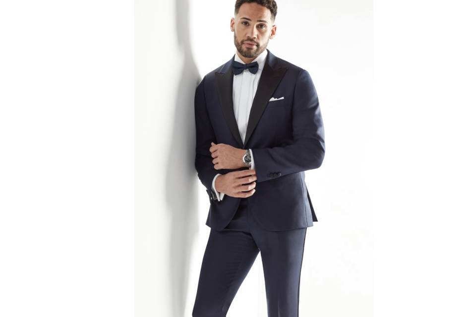 Tailored suit
