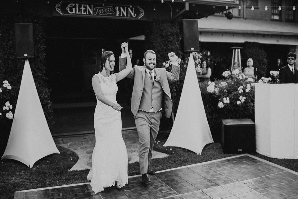 Glen Tavern Inn Wedding