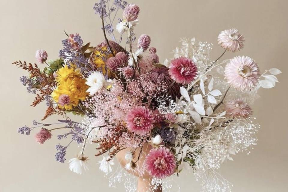 Stunning dried florals