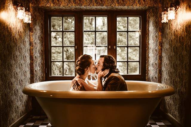 Love in a tub