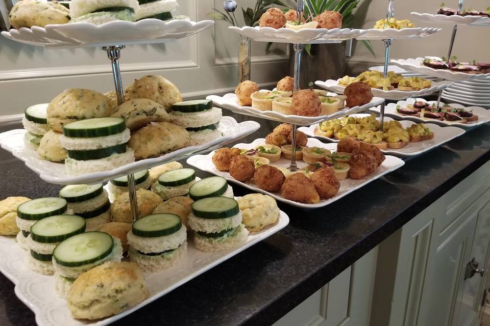 Three tiered display