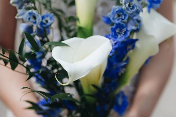 Cala Lillies & Blue Delphinium