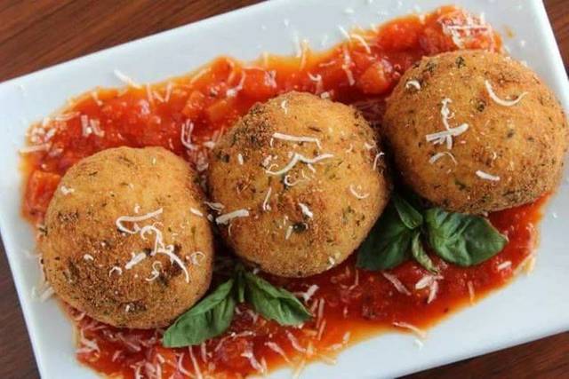 Pizza Arancini Riceballs