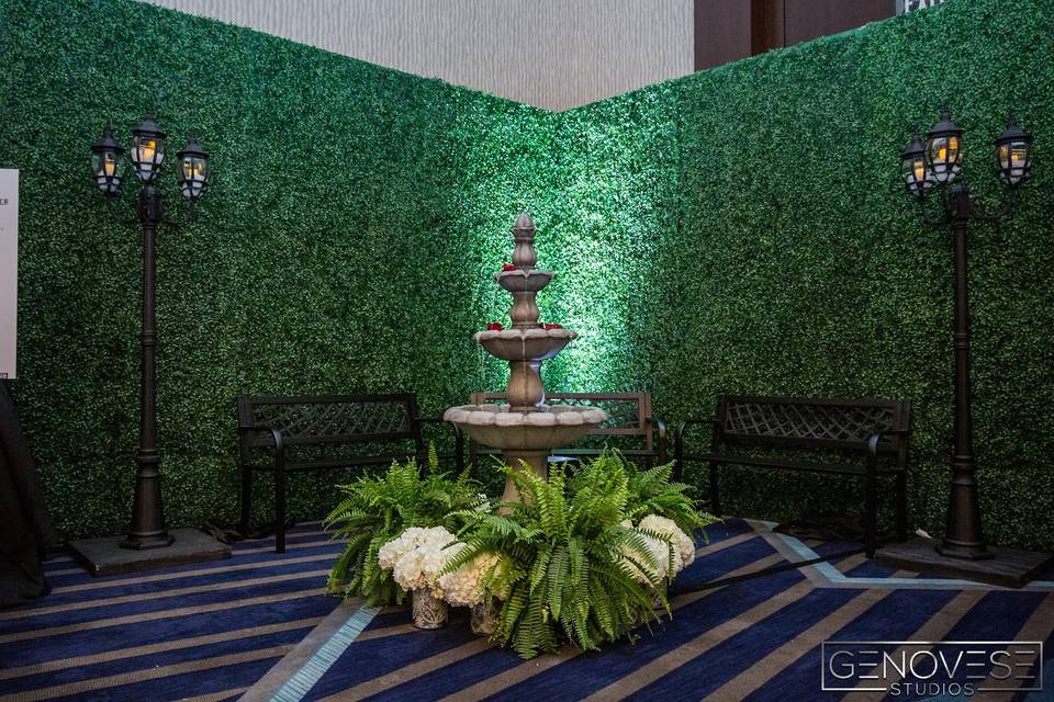 Hedge Panels/Fountain