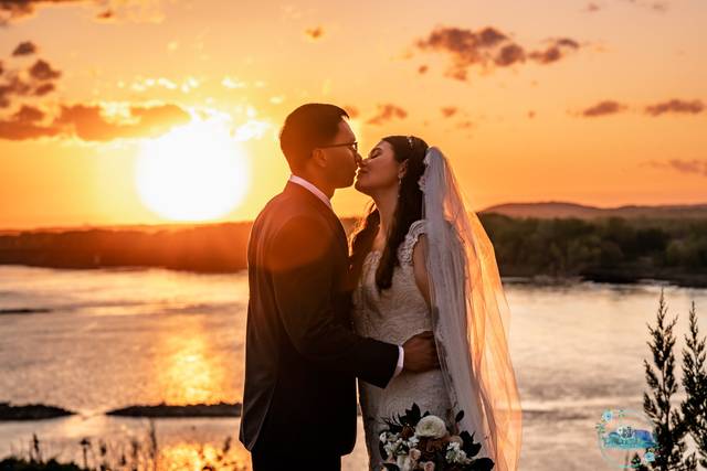 That Chick & A Camera