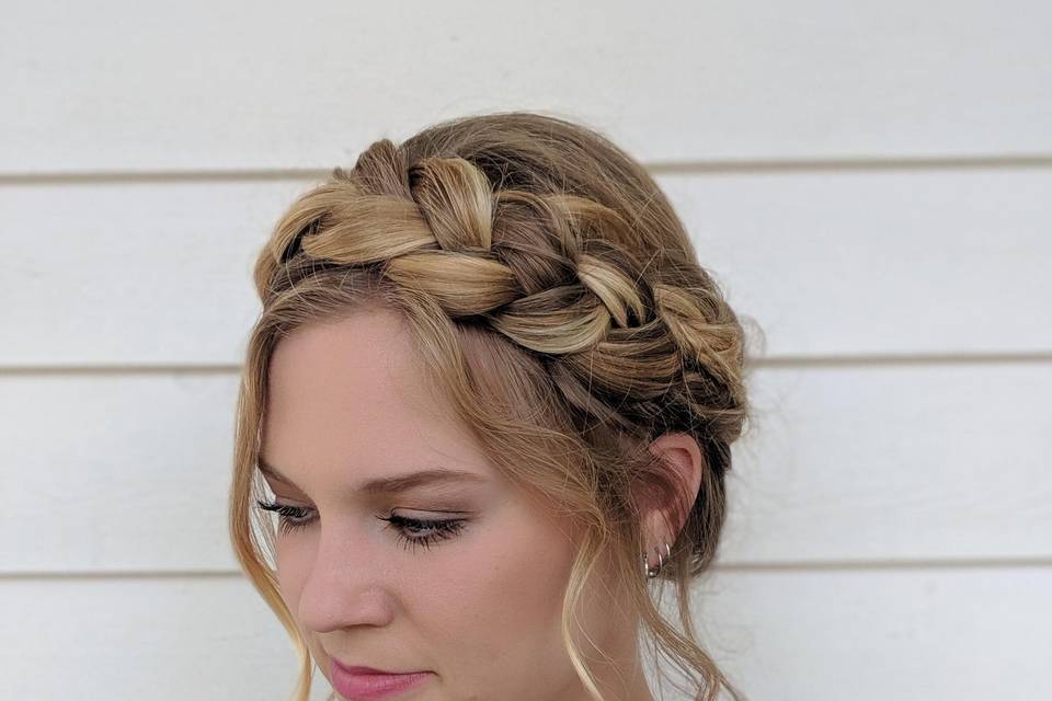 Wrap around braid