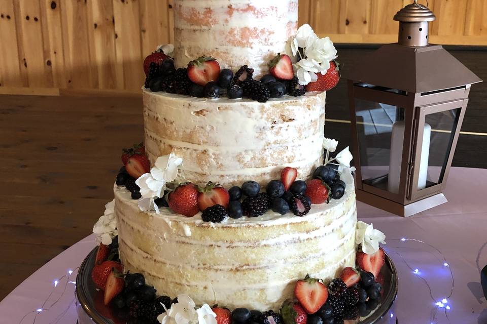 Naked cake with fresh berries