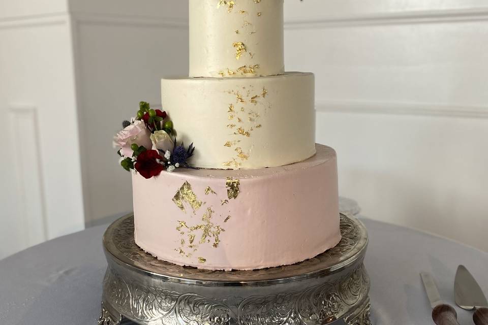 Pink and White Buttercream wit