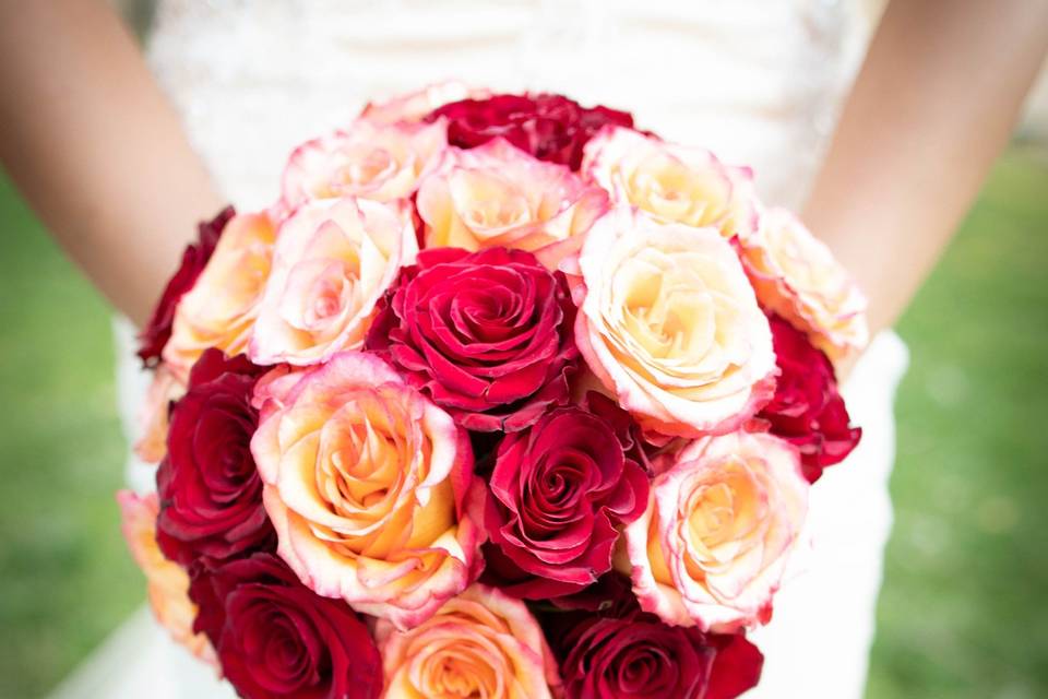 Exquisite Bridal Rose Bouquet