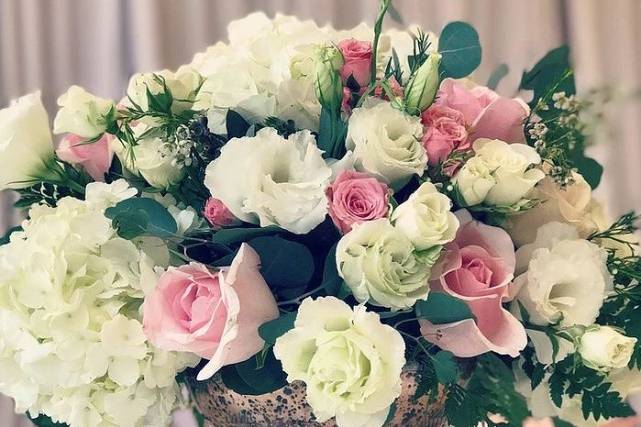 Chalice centerpiece