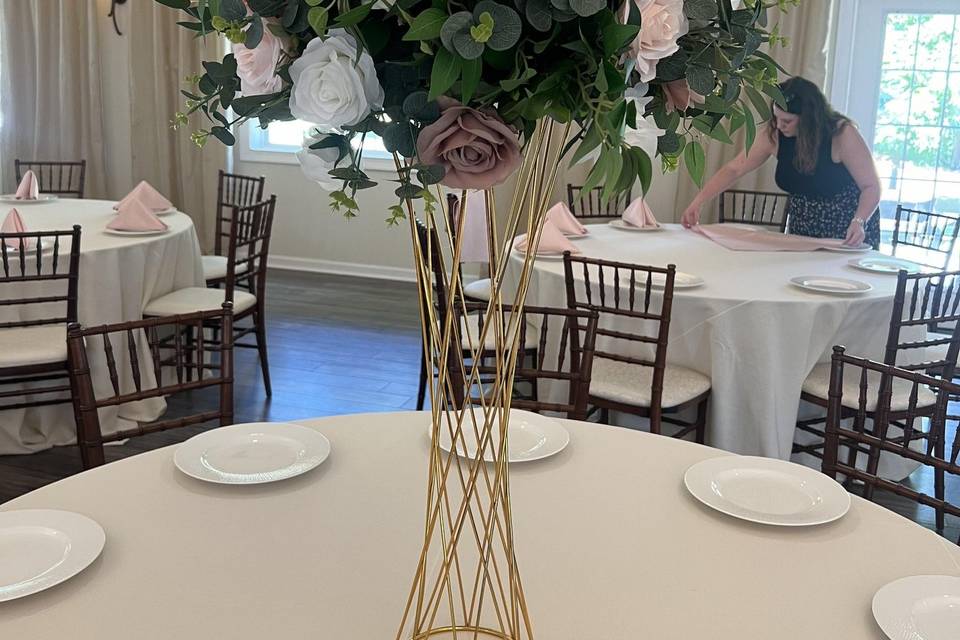 Gold stand and floral