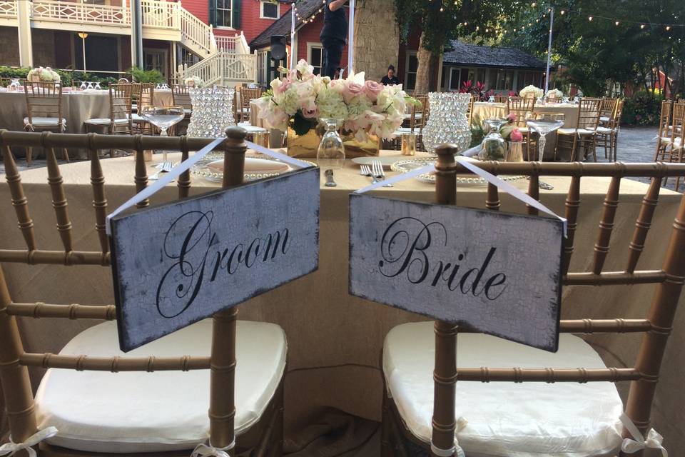Sweetheart table