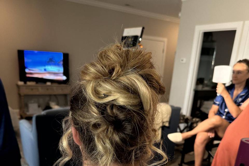 High pony