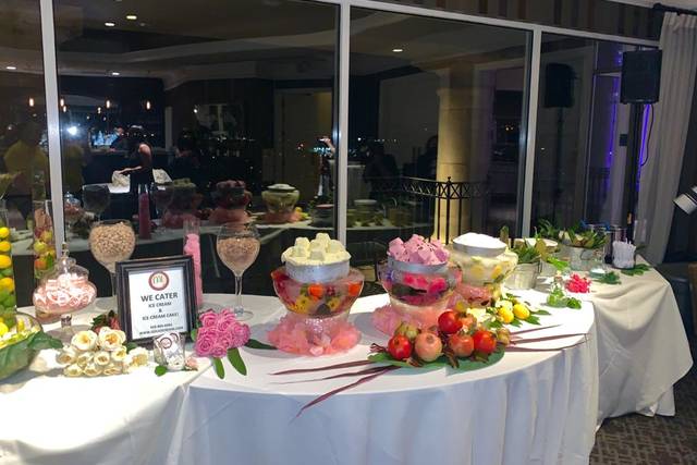 Wedding Gol Ice Cream Set up.
