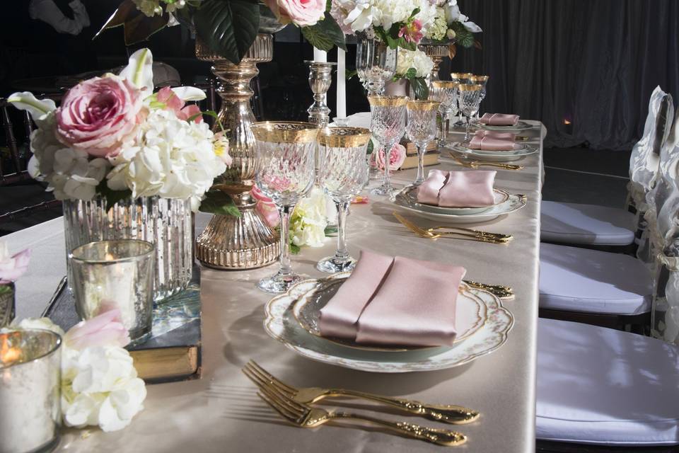 Floral table decor