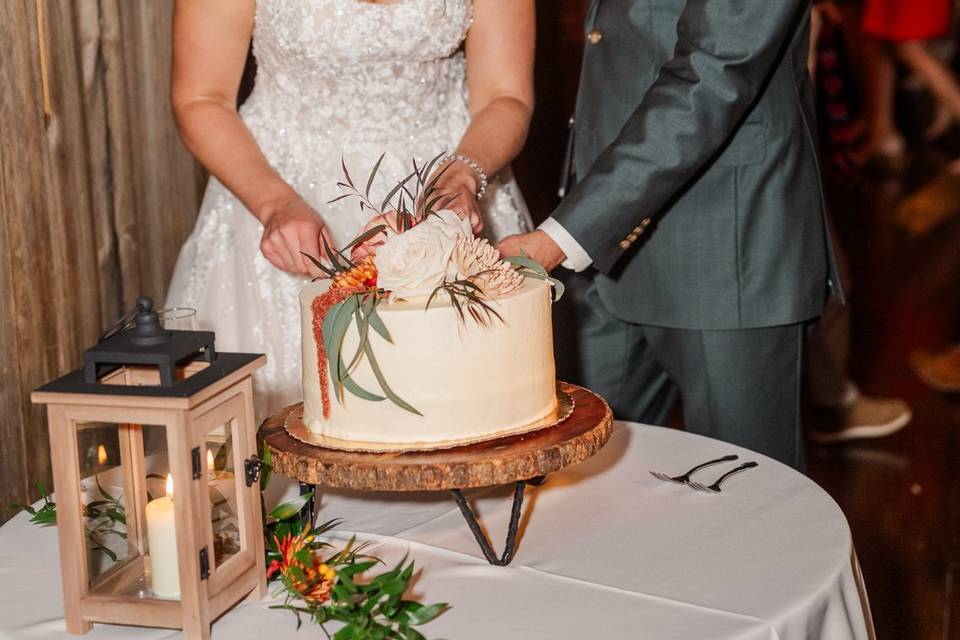 Custom Cakes