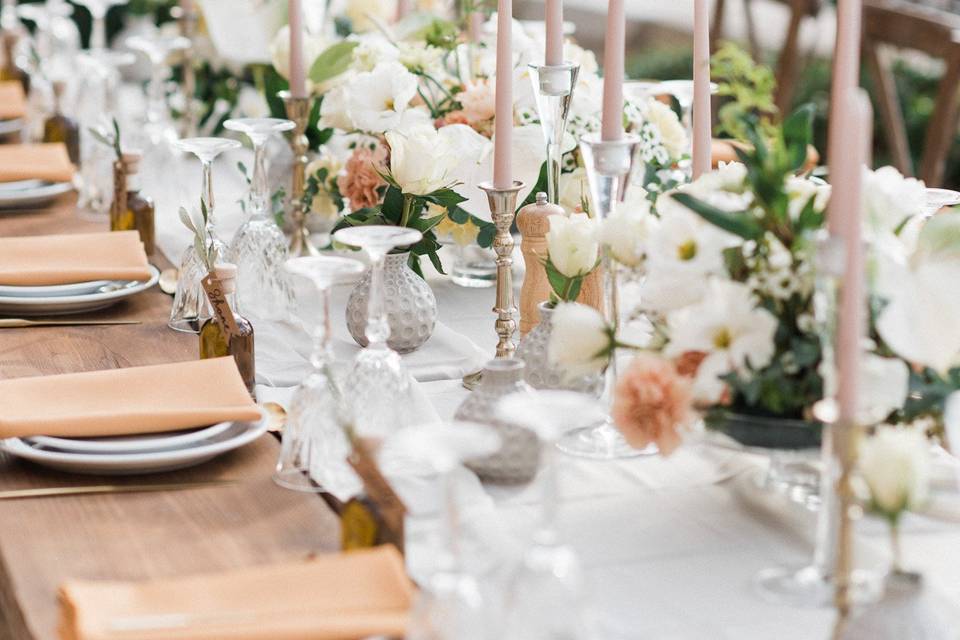 Al fresco Cretan wedding