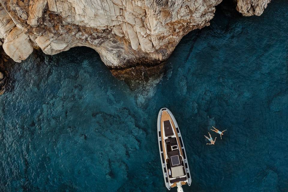 Wedding proposal in Crete