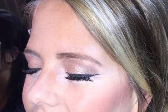 Natural wedding look