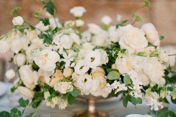 White flower centerpiece