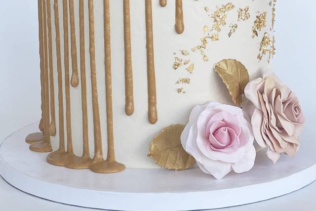 Roses and gold drip
