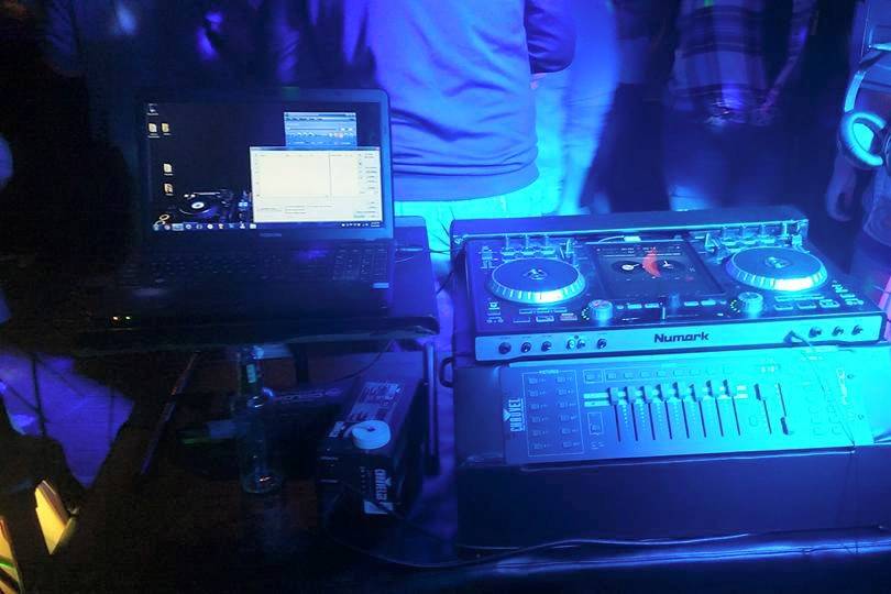 DJ's equipment