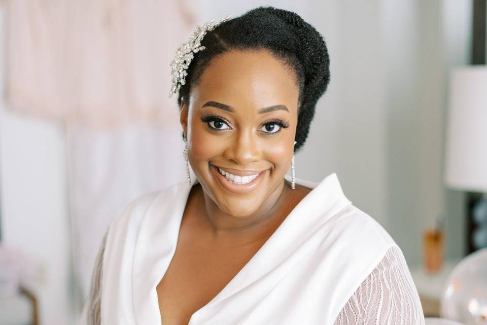 Beautifully Natural Bride