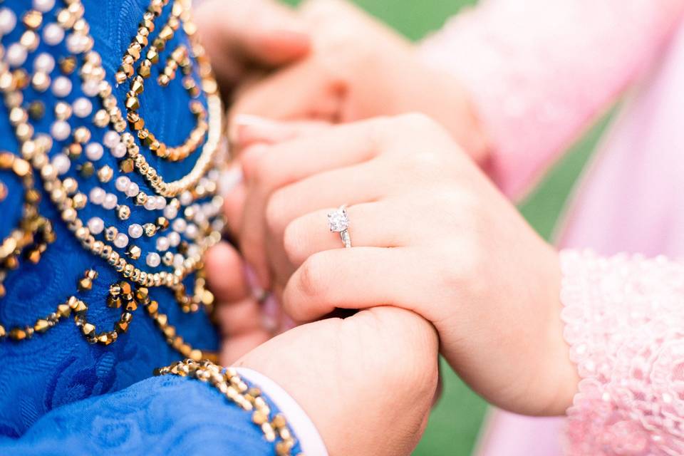 Engagement ring - Aika Foz Photography