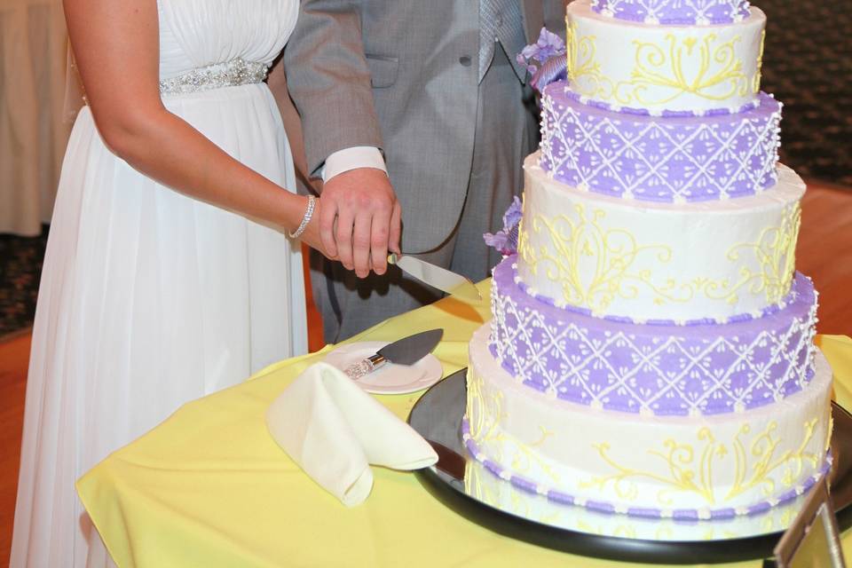 Cake cutting